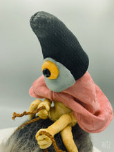 Yokai Doll : Ktsutsura (Shoe and Hat Yokai) / 沓頬（くつつら）