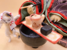 Yokai Doll : Cat Stone – Bakeneko & Nekomata Set /見立東海道五十三次　岡部　猫石の由来＿化け猫と猫又　セット